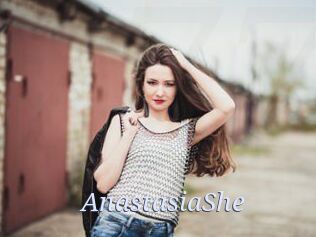 AnastasiaShe