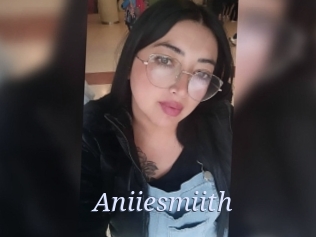 Aniiesmiith