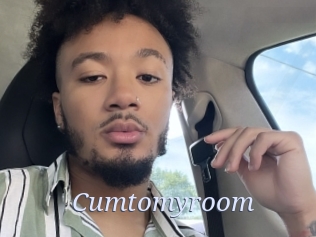 Cumtomyroom