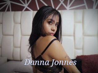 Danna_Jonnes