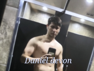 Daniel_devon