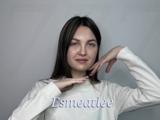 Esmeatlee