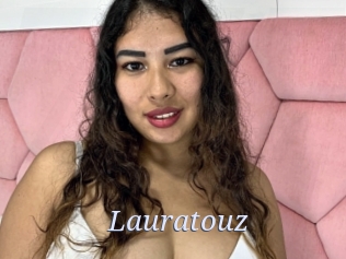 Lauratouz