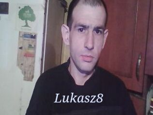 Lukasz8