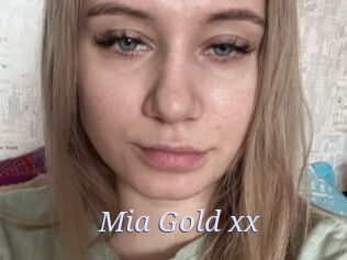 Mia_Gold_xx