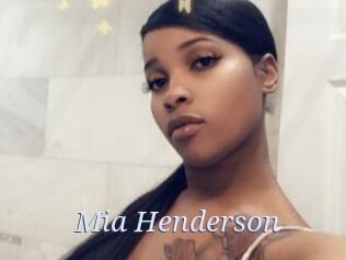 Mia_Henderson