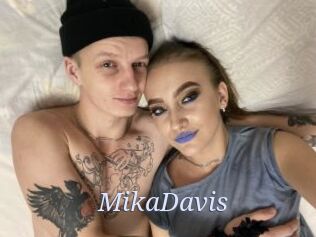 MikaDavis