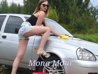 Mona_Mour