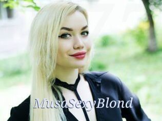 MusaSexyBlond