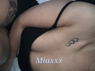 Miaxxx