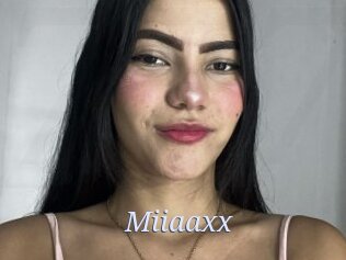 Miiaaxx