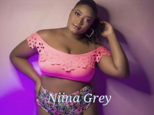 Niina_Grey