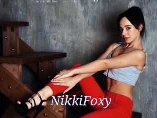 NikkiFoxy