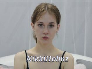 NikkiHolmz