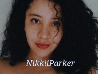 NikkiiParker