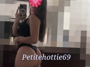 Petitehottie69