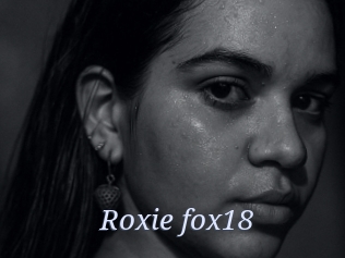 Roxie_fox18