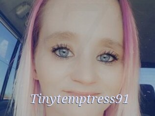 Tinytemptress91