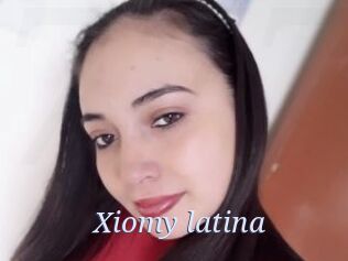Xiomy_latina