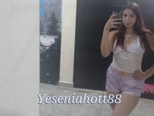 Yeseniahott88