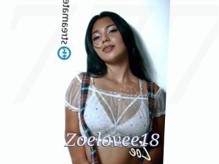 Zoelovee18